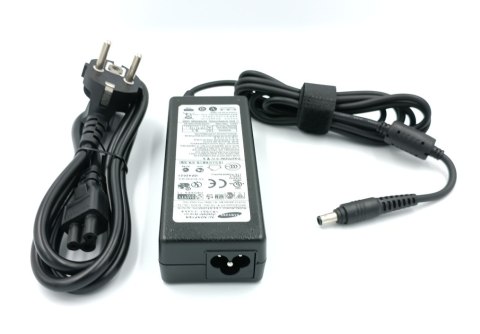 ORYGINALNY ZASILACZ ŁADOWARKA SAMSUNG 90W 19V 4.74A wtyk 5.5-3.0mm ORYGINALNY ZASILACZ ŁADOWARKA SAMSUNG 90W 19V 4.74A wtyk 5.5-3.0mm